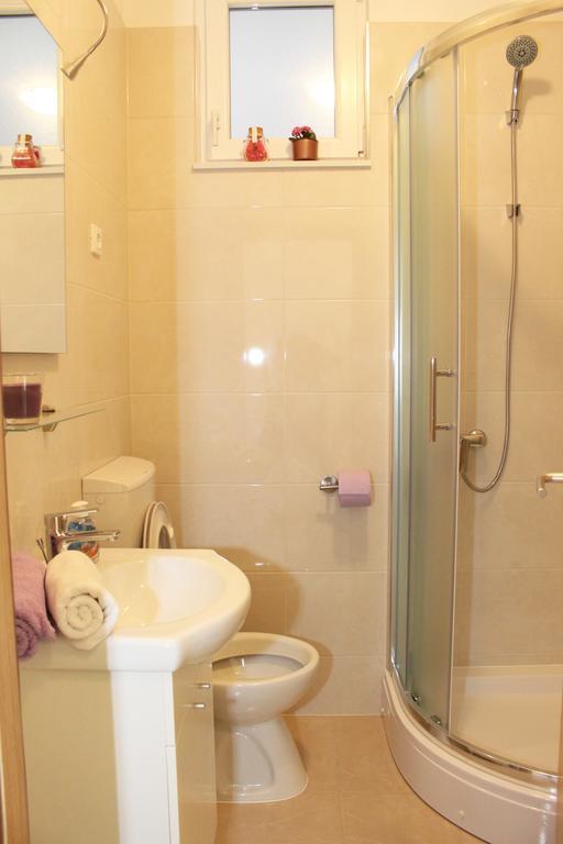 Smart Apartments 布罗达里卡 外观 照片